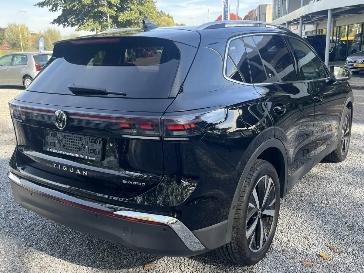 1.5 eHybrid DSG Elegance (Trekhaak,Camera,IQ,Headup)