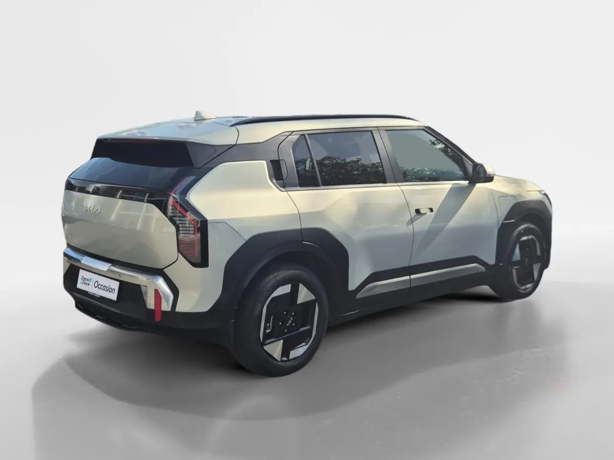 Plus 81.4 kWh | Cruise Control | Climate Control | Camera | Navigatie | Stoelverwarming | Stoelverwarming | Rubberen Matten | Spatlappen |