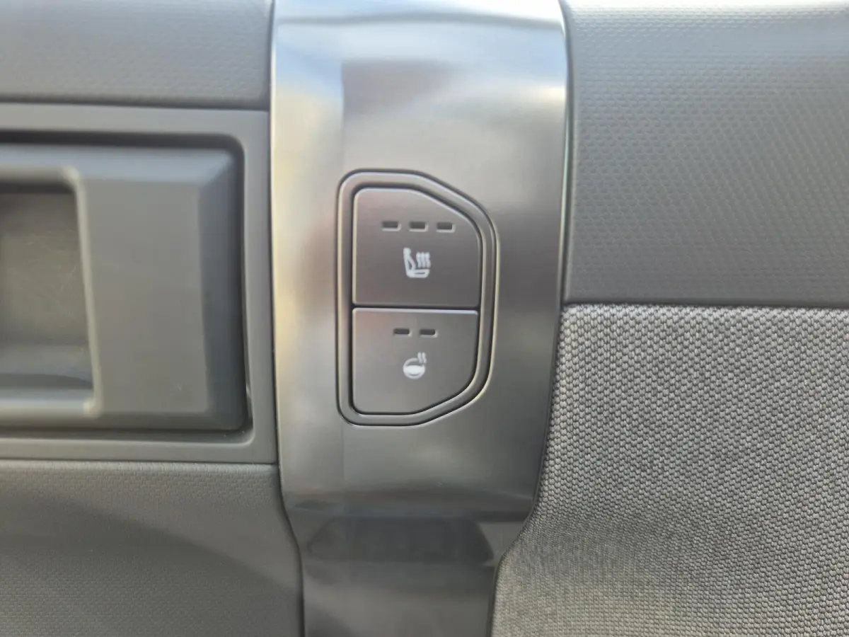 Plus 81.4 kWh | Cruise Control | Climate Control | Camera | Navigatie | Stoelverwarming | Stoelverwarming | Rubberen Matten | Spatlappen |