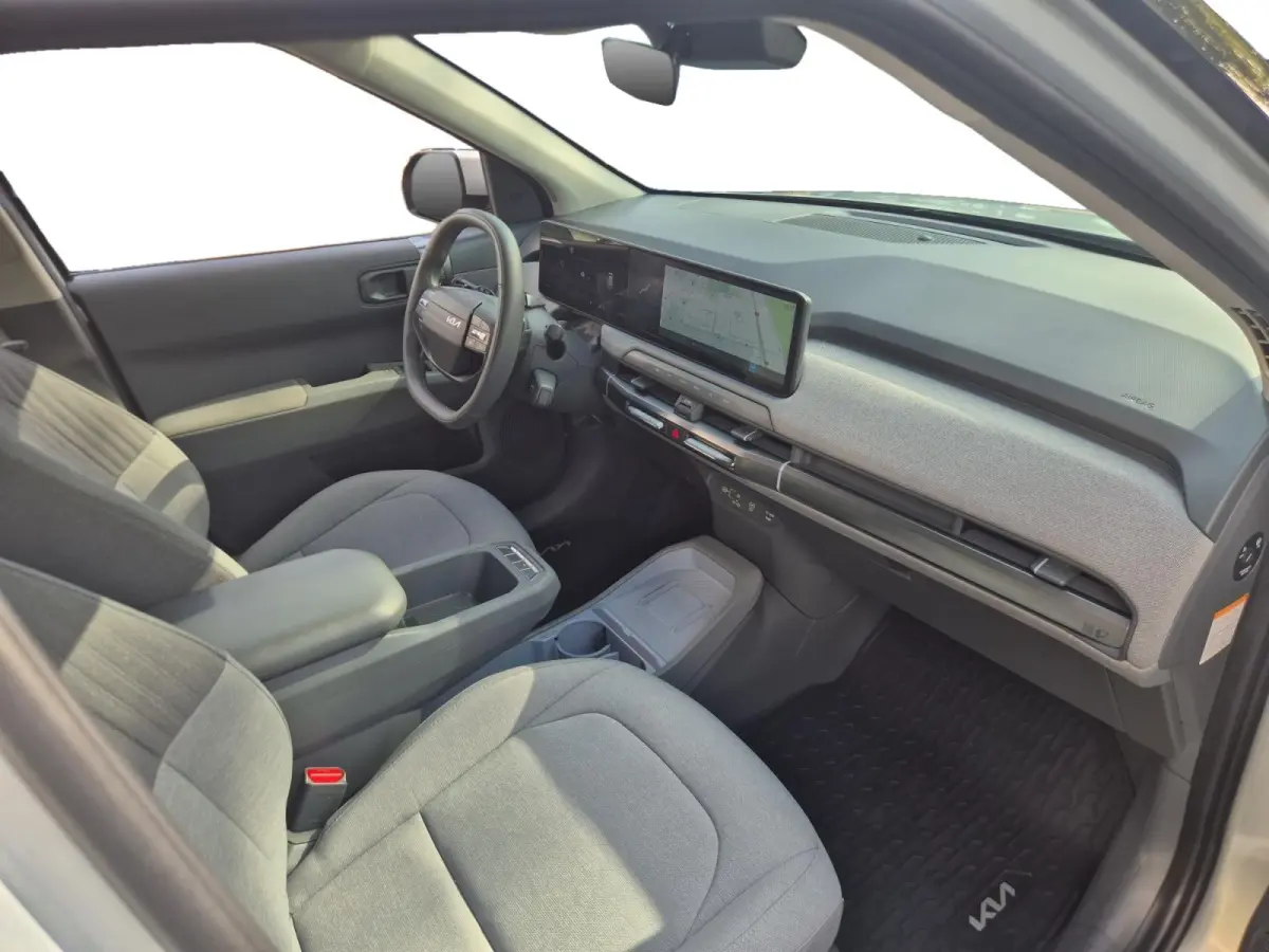 Plus 81.4 kWh | Cruise Control | Climate Control | Camera | Navigatie | Stoelverwarming | Stoelverwarming | Rubberen Matten | Spatlappen |