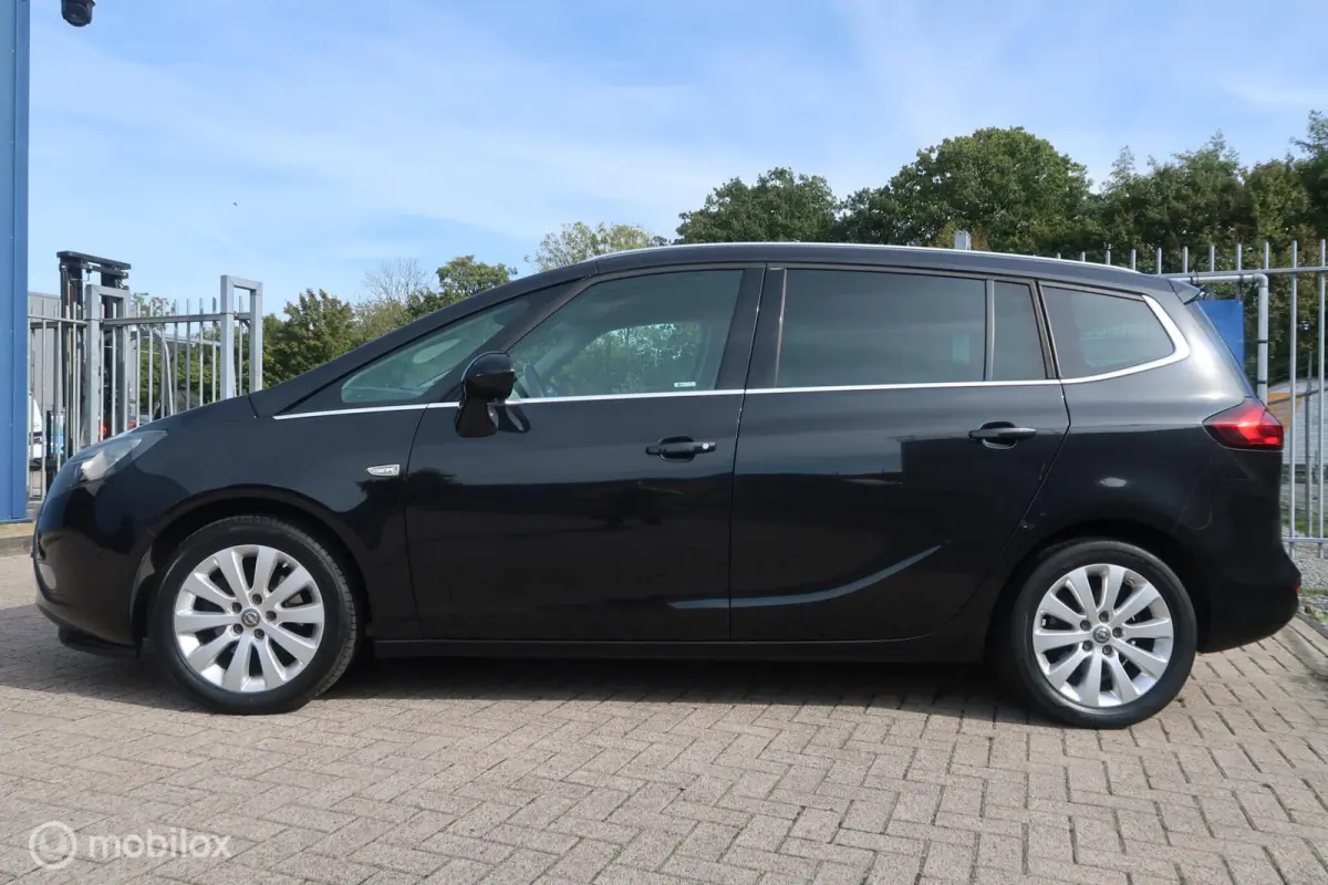 Tourer 1.4 Innovation 7p. AUTOMAAT, TREKHAAK