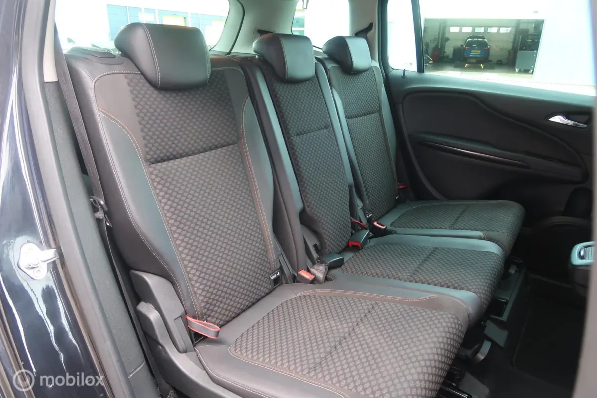 Tourer 1.4 Innovation 7p. AUTOMAAT, TREKHAAK