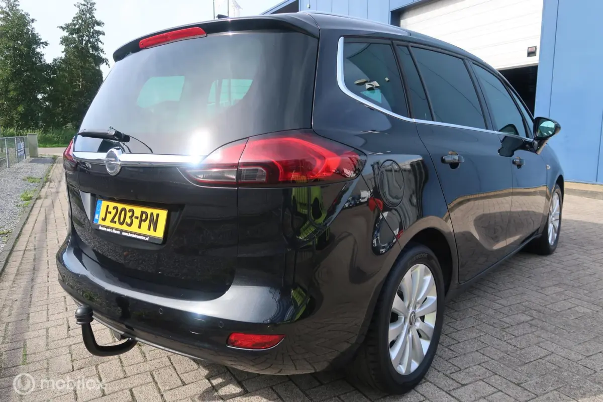 Tourer 1.4 Innovation 7p. AUTOMAAT, TREKHAAK
