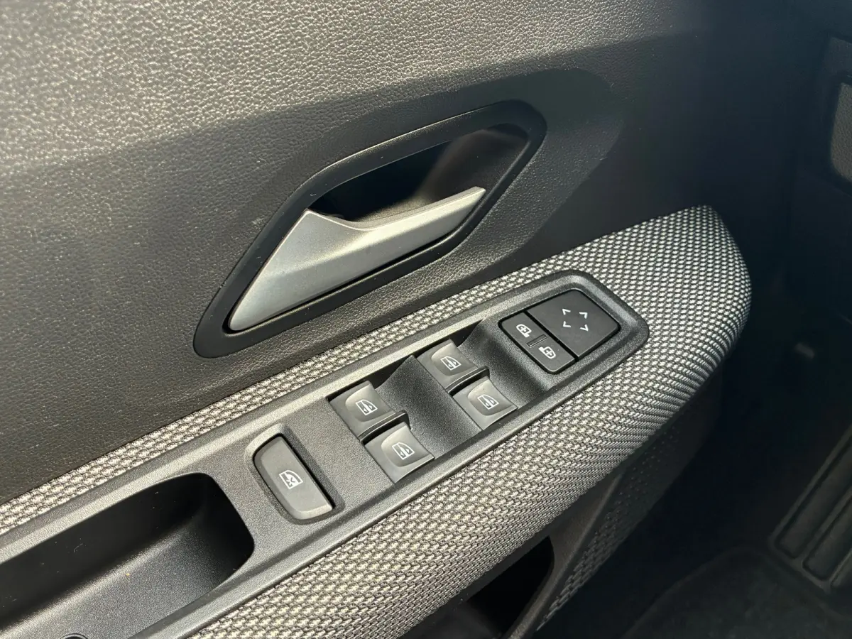 1.0 TCe 110 7p. | 1e eigenaar + Cruise + Airco + Camera nu € 13.975,-!!!