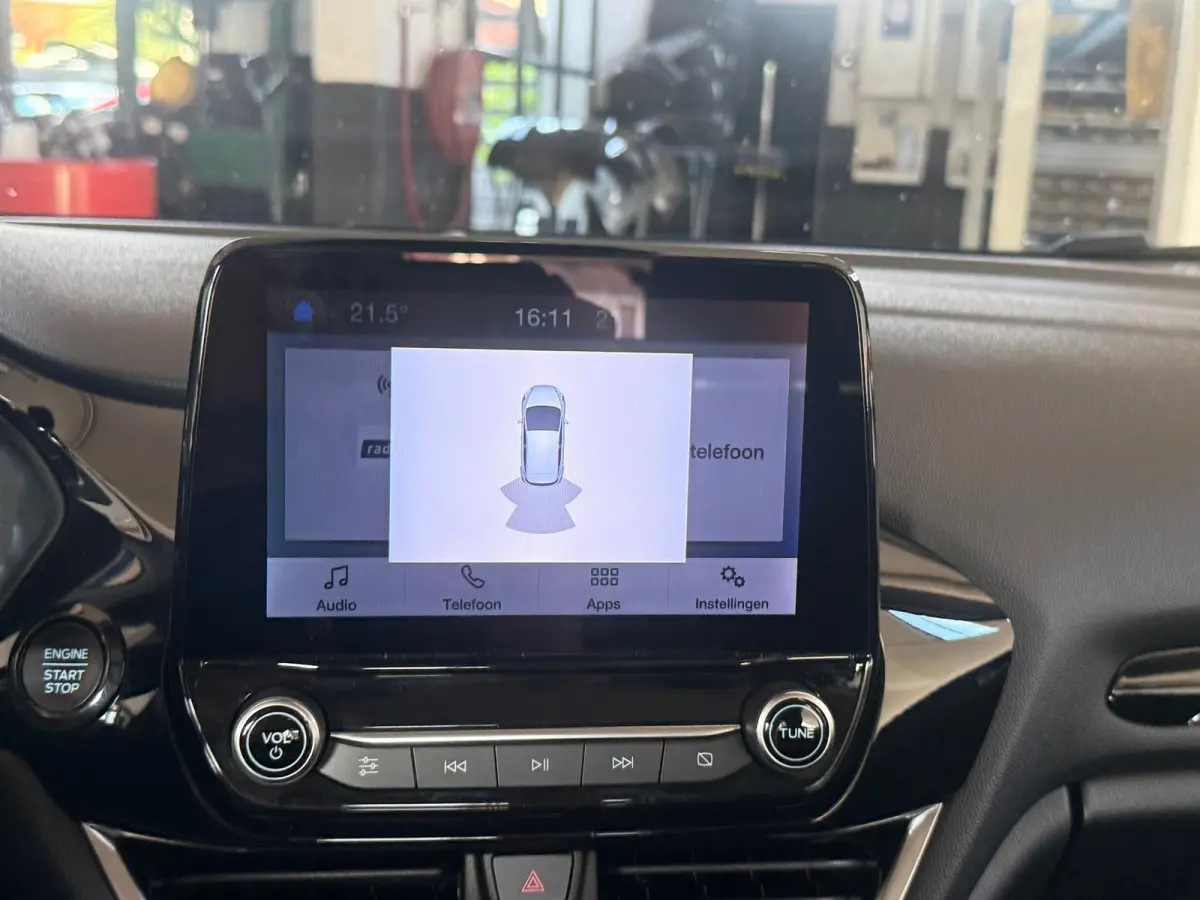 1.0 EcoBoost Hybrid Titanium, Apple Carplay/Android,Stoelverwarming,Stuurverwarming,Navigatie
