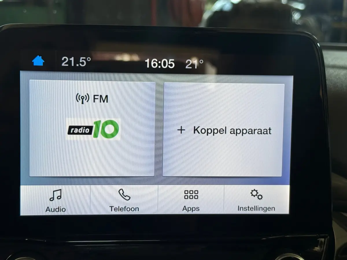 1.0 EcoBoost Hybrid Titanium, Apple Carplay/Android,Stoelverwarming,Stuurverwarming,Navigatie