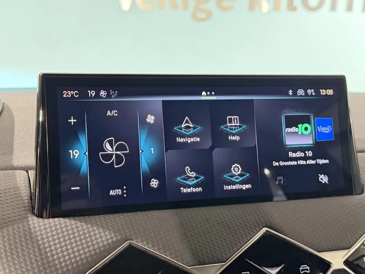 1.2 Hybrid 145 Ligne Business
