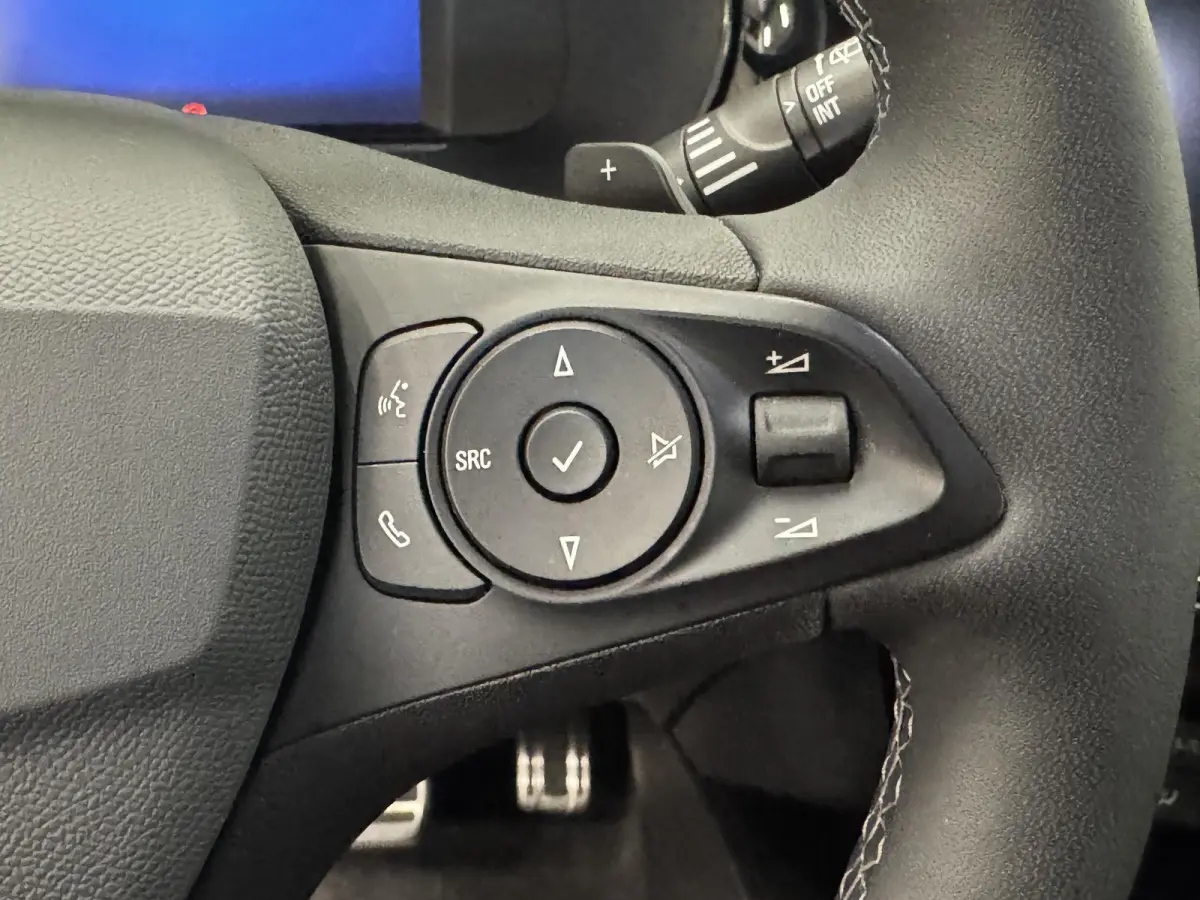 1.2 Turbo Hybrid GS Navigatie Apple Carplay/Android Auto Camera Parkeersensoren Cruise Control Dodehoek assistent Airco Lichtmetalen velgen Virtual Cockpit Getinte ramen