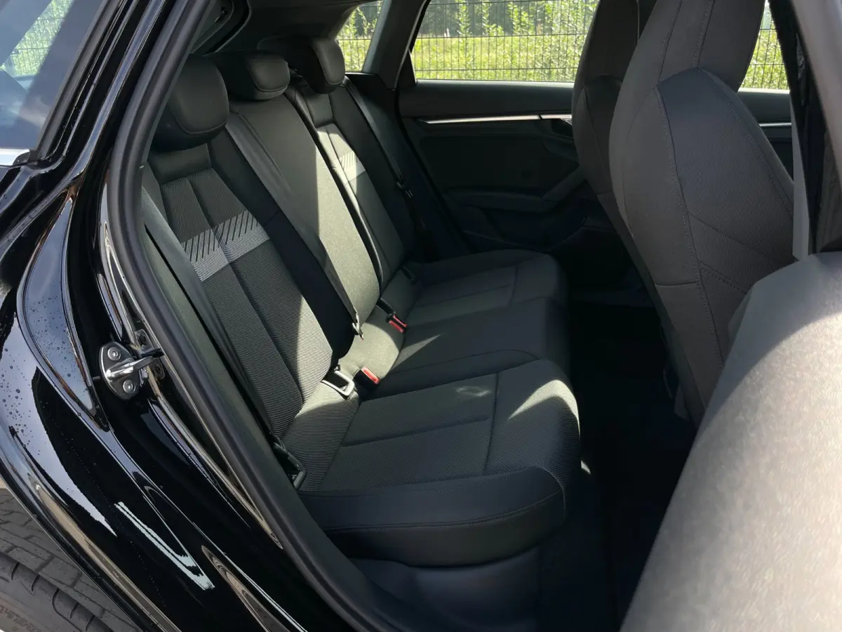 30 TFSI Advanced edition | Camera | PDC | Carplay | Navi | Cruise Control |
