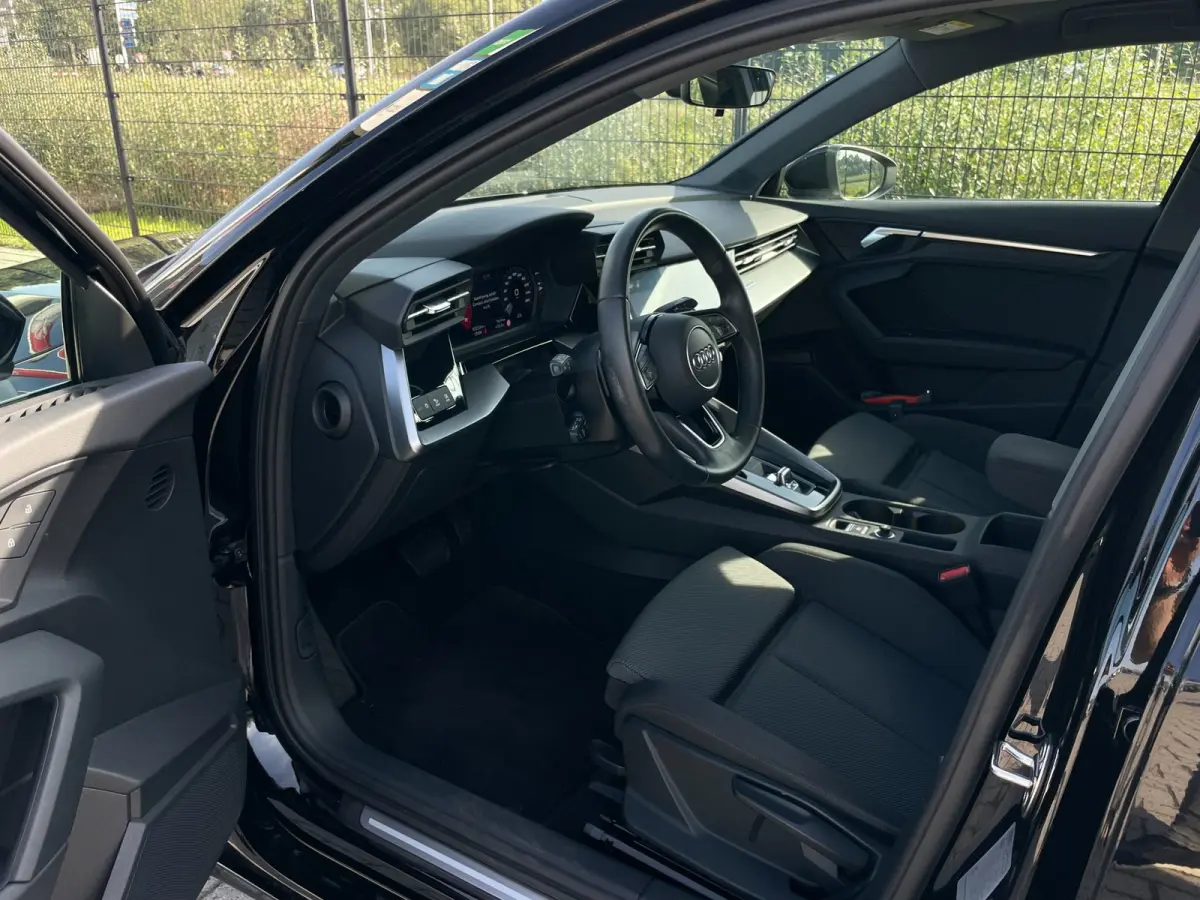 30 TFSI Advanced edition | Camera | PDC | Carplay | Navi | Cruise Control |