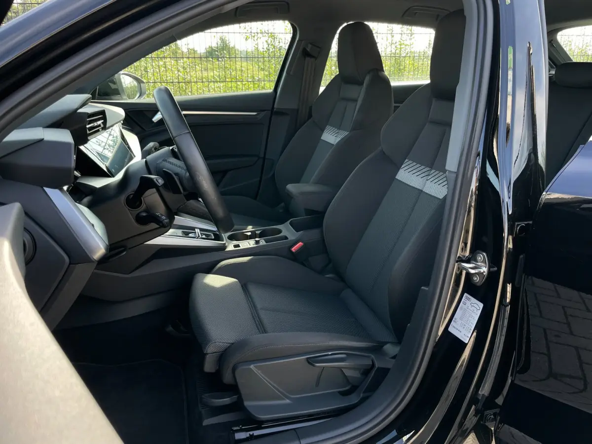 30 TFSI Advanced edition | Camera | PDC | Carplay | Navi | Cruise Control |