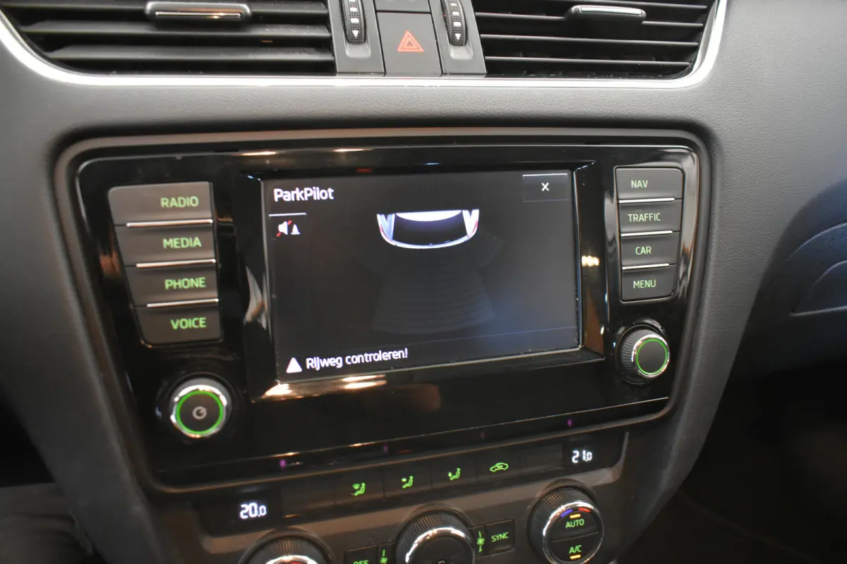 1.2 TSI Greentech Businessline Trekhaak Carplay/Navi