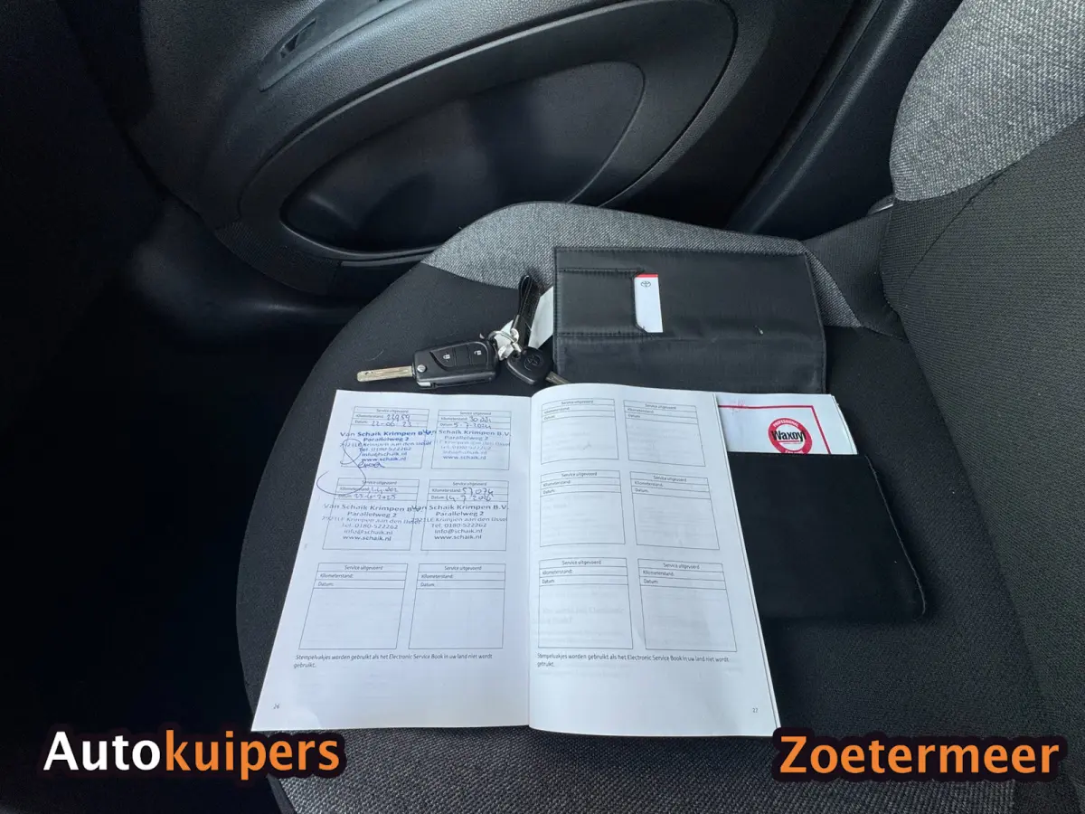 1.0 VVT-i MT | Camera | Adaptive cruise | Carplay