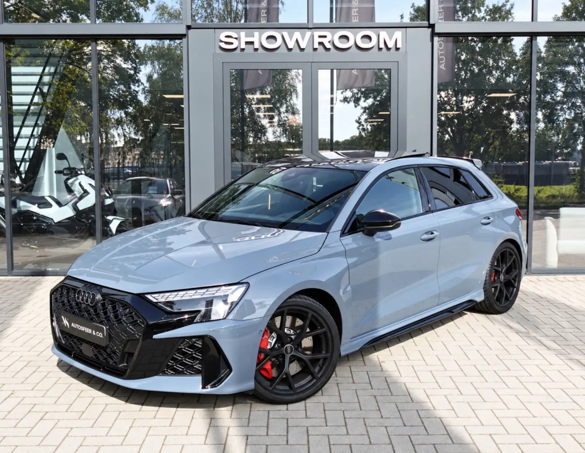 Audi RS3 Sportback 2.5 TFSI quattro PANO MATRIX KEYLESS VOL