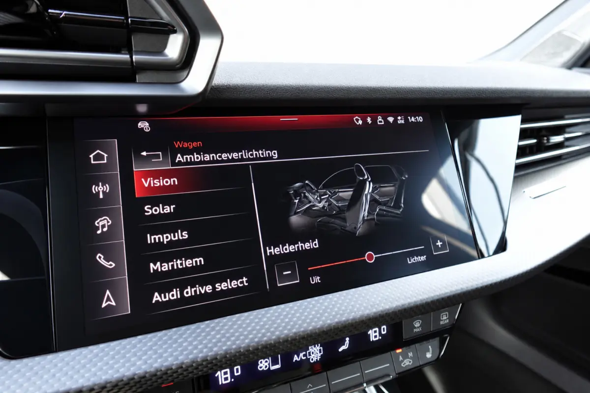 Audi RS3 Sportback 2.5 TFSI quattro PANO MATRIX KEYLESS VOL