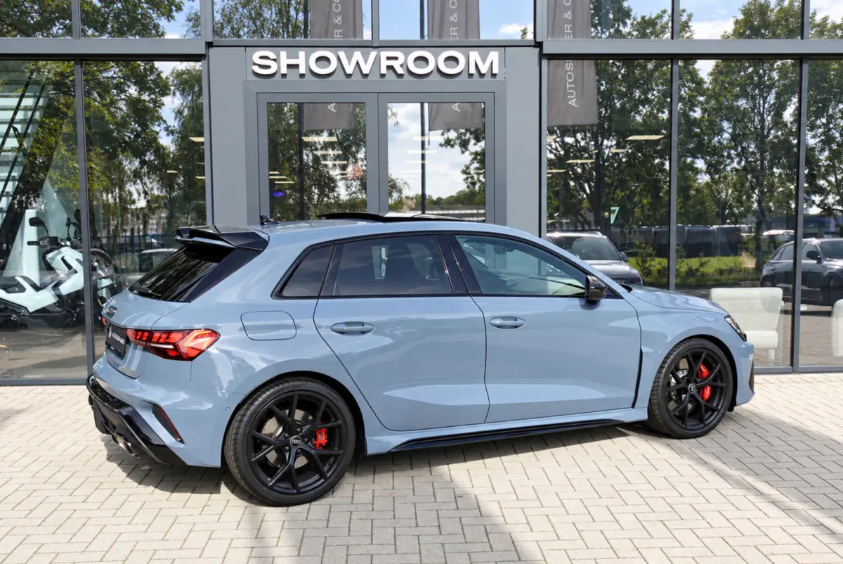 Audi RS3 Sportback 2.5 TFSI quattro PANO MATRIX KEYLESS VOL