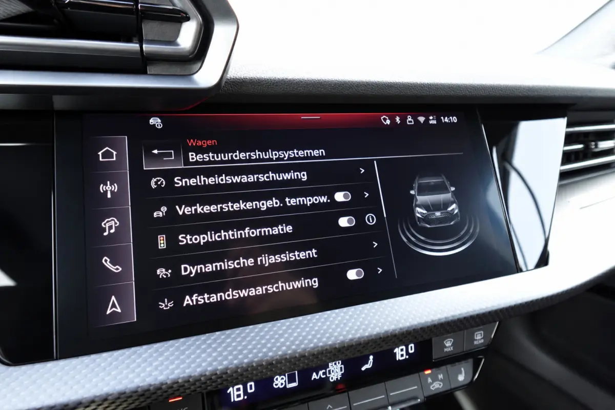 Audi RS3 Sportback 2.5 TFSI quattro PANO MATRIX KEYLESS VOL