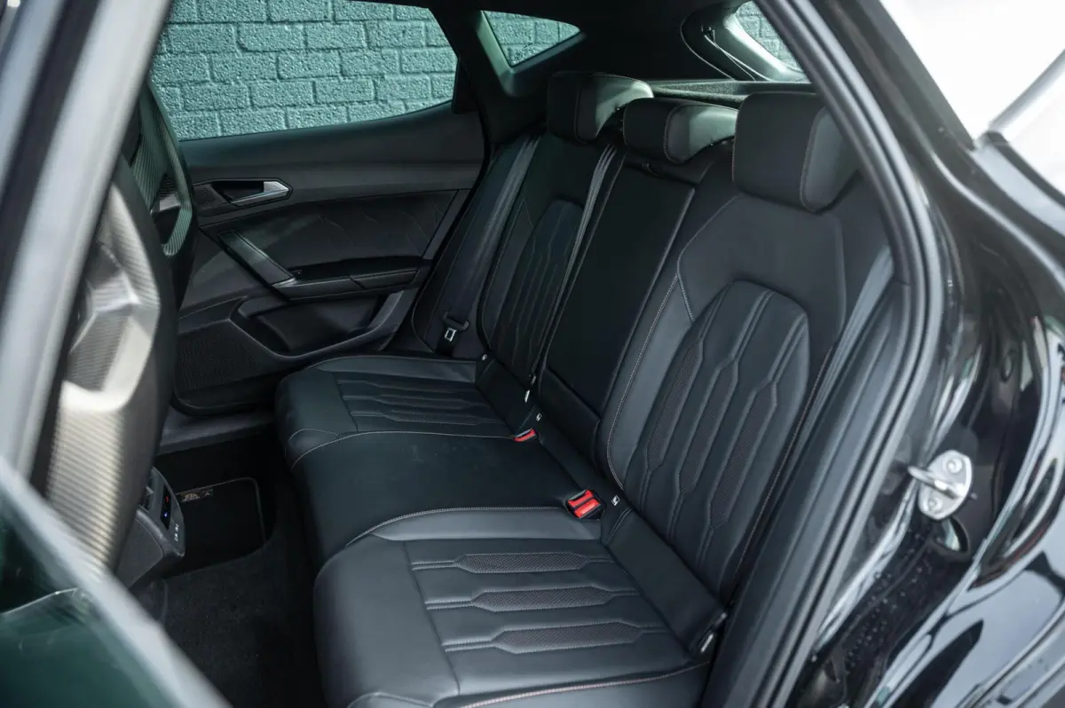 2.5 TSI VZ5 SCHAALSTOELEN CAMERA BEATS ACC