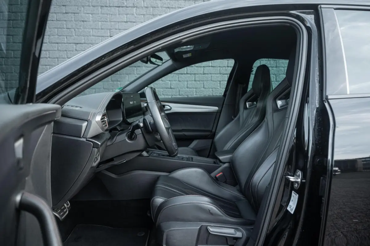 2.5 TSI VZ5 SCHAALSTOELEN CAMERA BEATS ACC