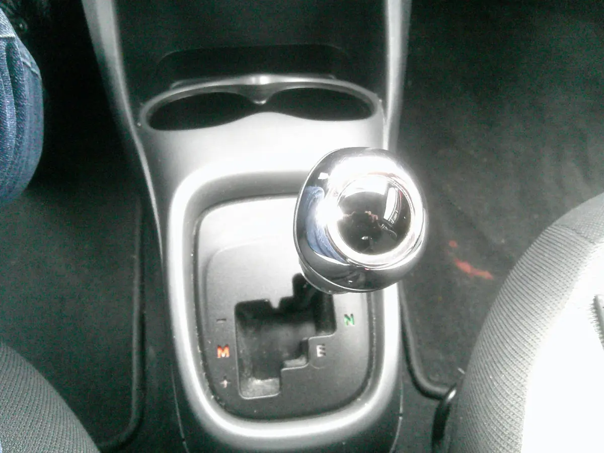 1.0 VVT-i x-joy cabrio Automaat