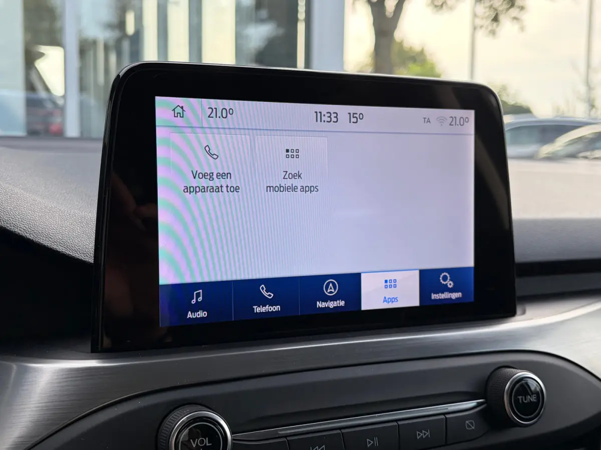 1.0 125 PK Titanium | DEALER ONDERHOUDEN| NAVIGATIE + APPLE CARPLAY/ANDROID AUTO| KEYLESS ENTRY & START| FULL LED| PARKEERSENSOREN V+A| CLIMATE CONTROL| DAB| CRUISE CONTROL|