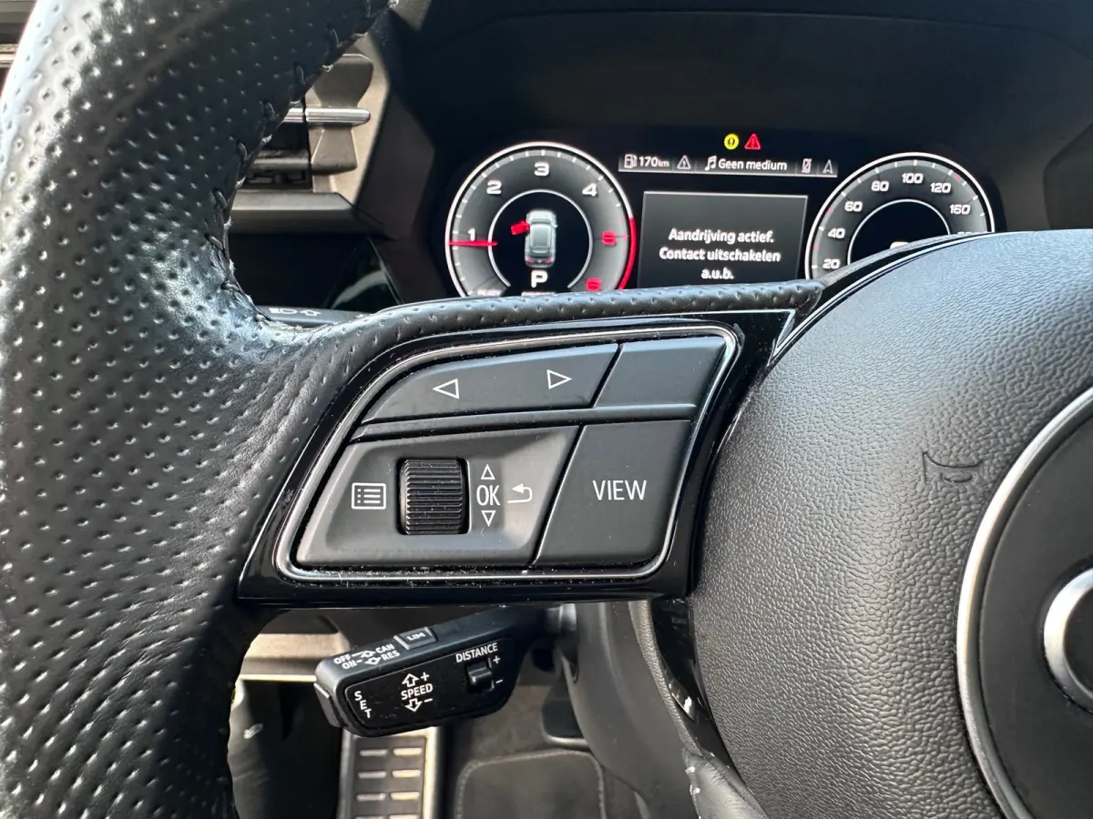 35 TDI edition one / 2X S-LINE / PANO / VIRTUAL / CRUISE / LANE