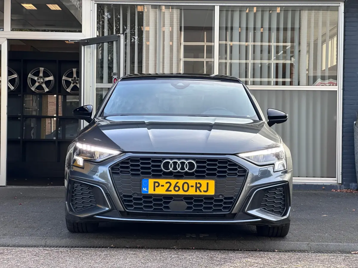 35 TDI edition one / 2X S-LINE / PANO / VIRTUAL / CRUISE / LANE