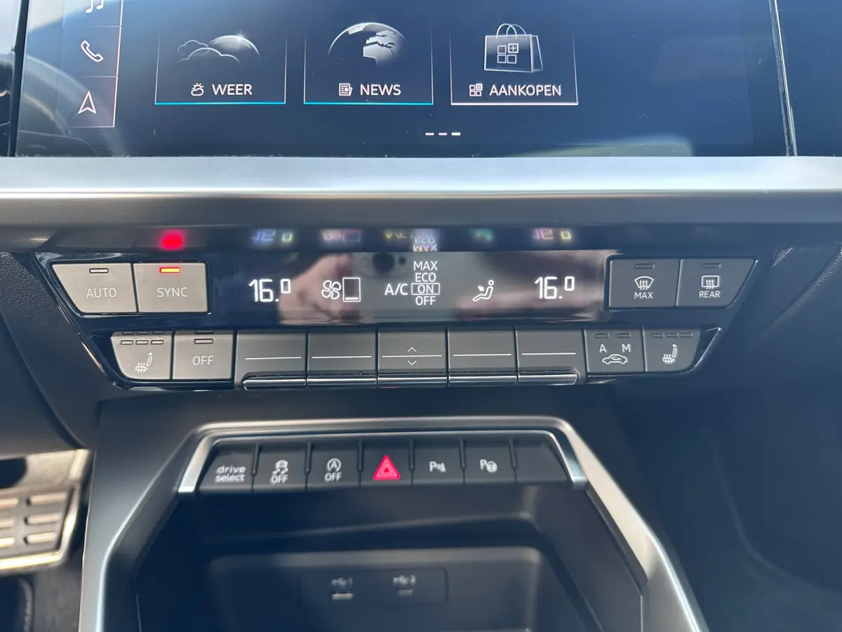 35 TDI edition one / 2X S-LINE / PANO / VIRTUAL / CRUISE / LANE
