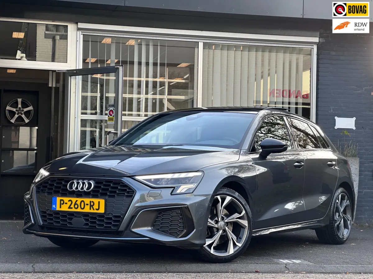 35 TDI edition one / 2X S-LINE / PANO / VIRTUAL / CRUISE / LANE