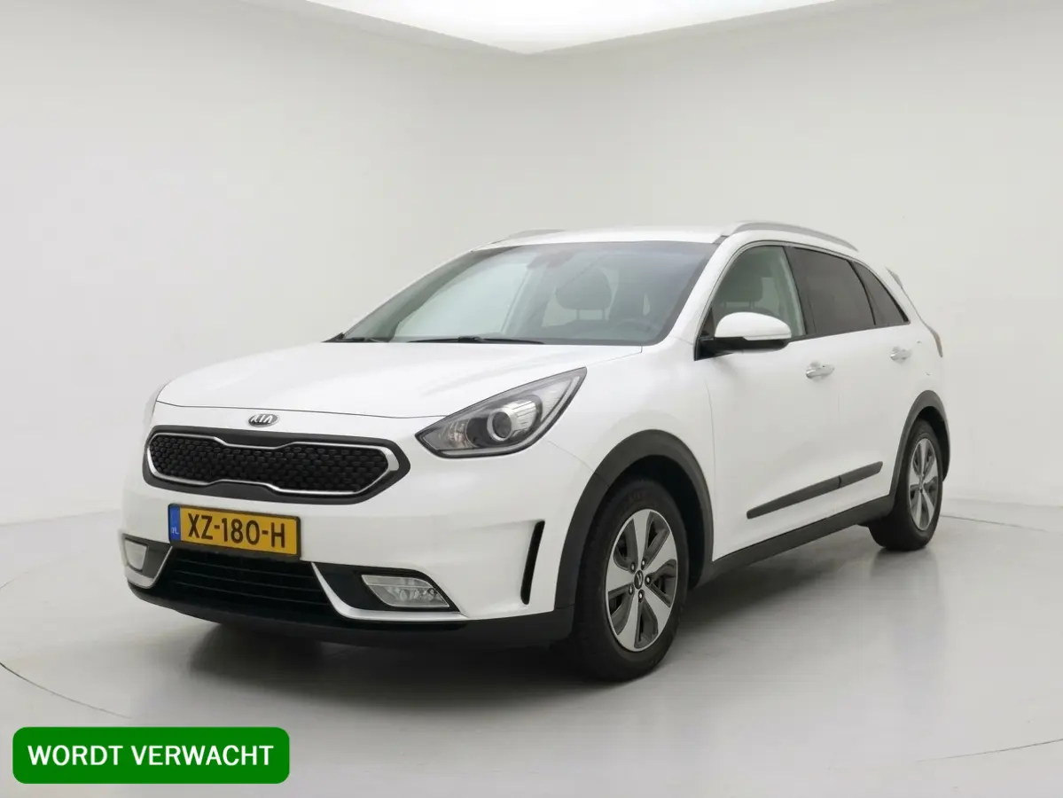 1.6 GDi Hybrid DynamicLine | Trekhaak | Camera | Carplay/Android Auto | Getint glas