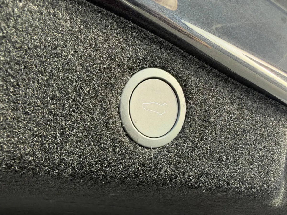 RWD 60 kWh|Highland|Premium|NL-Auto