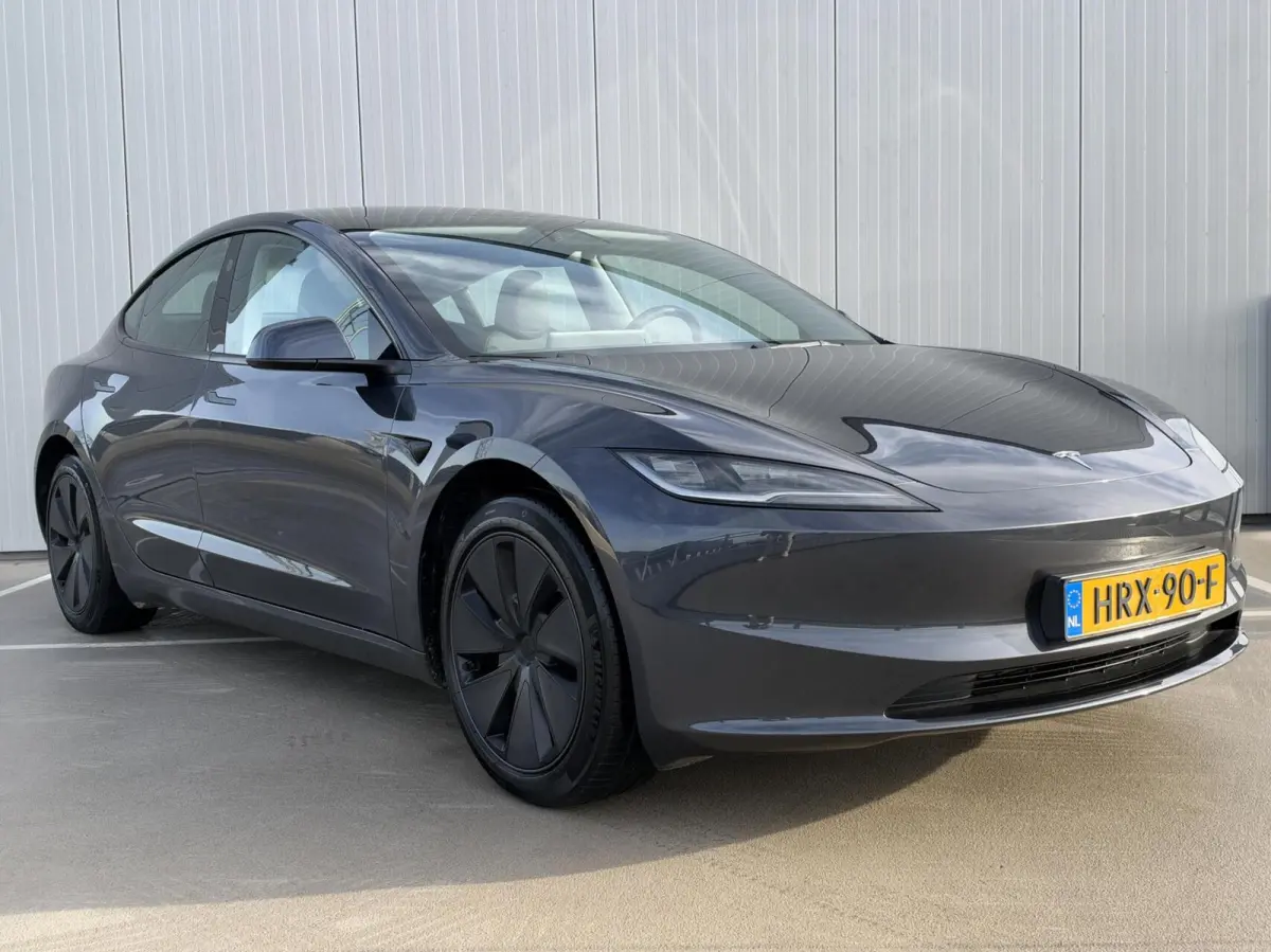 RWD 60 kWh|Highland|Premium|NL-Auto