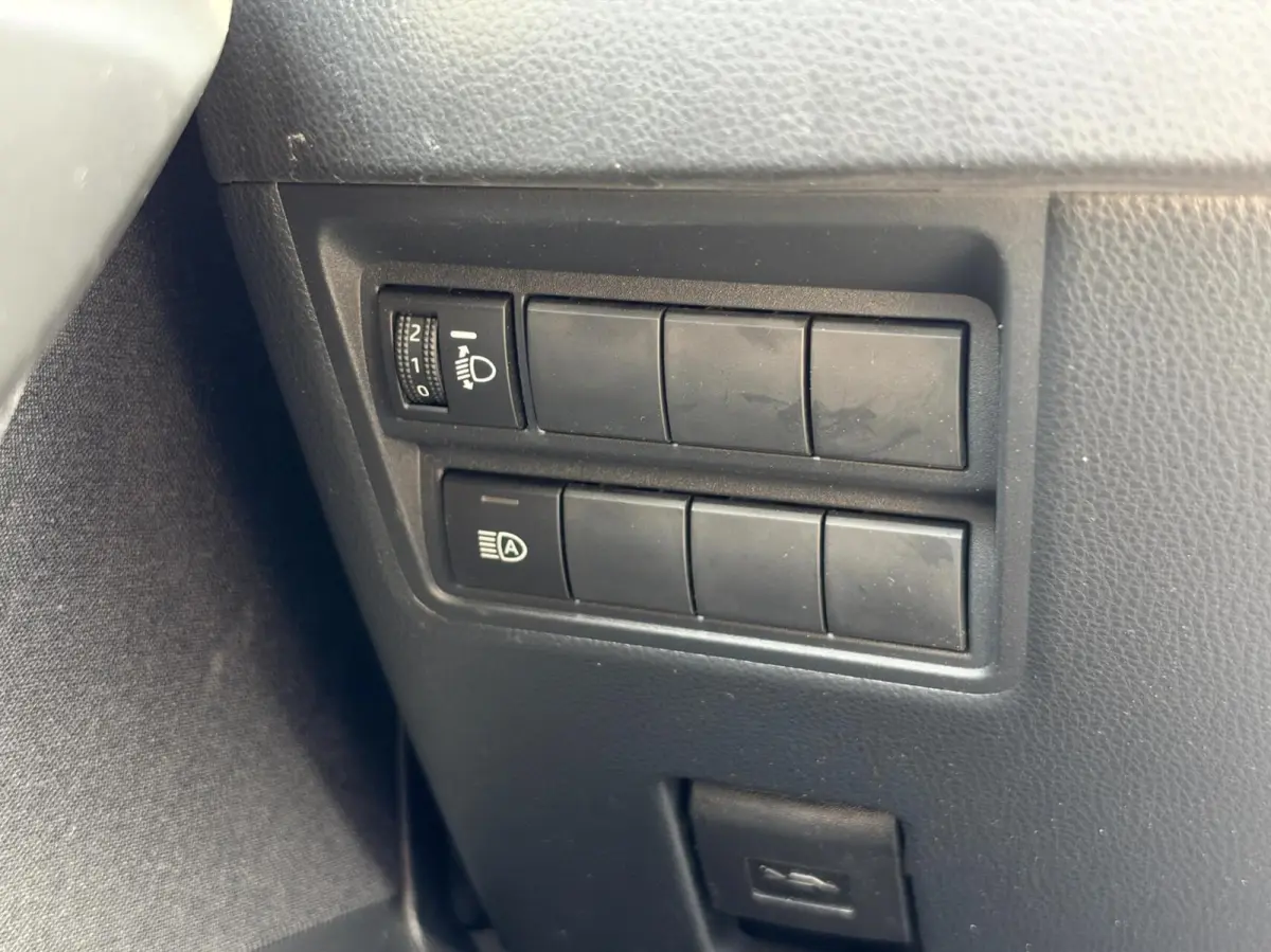 1.5 Hybrid 115 First Edition|Navi|LED|NL-Auto