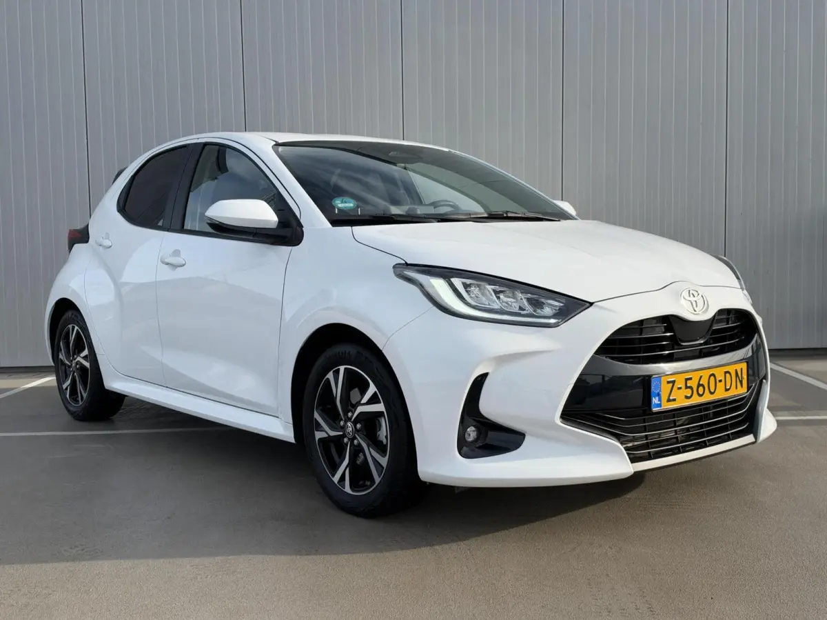 1.5 Hybrid 115 First Edition|Navi|LED|NL-Auto