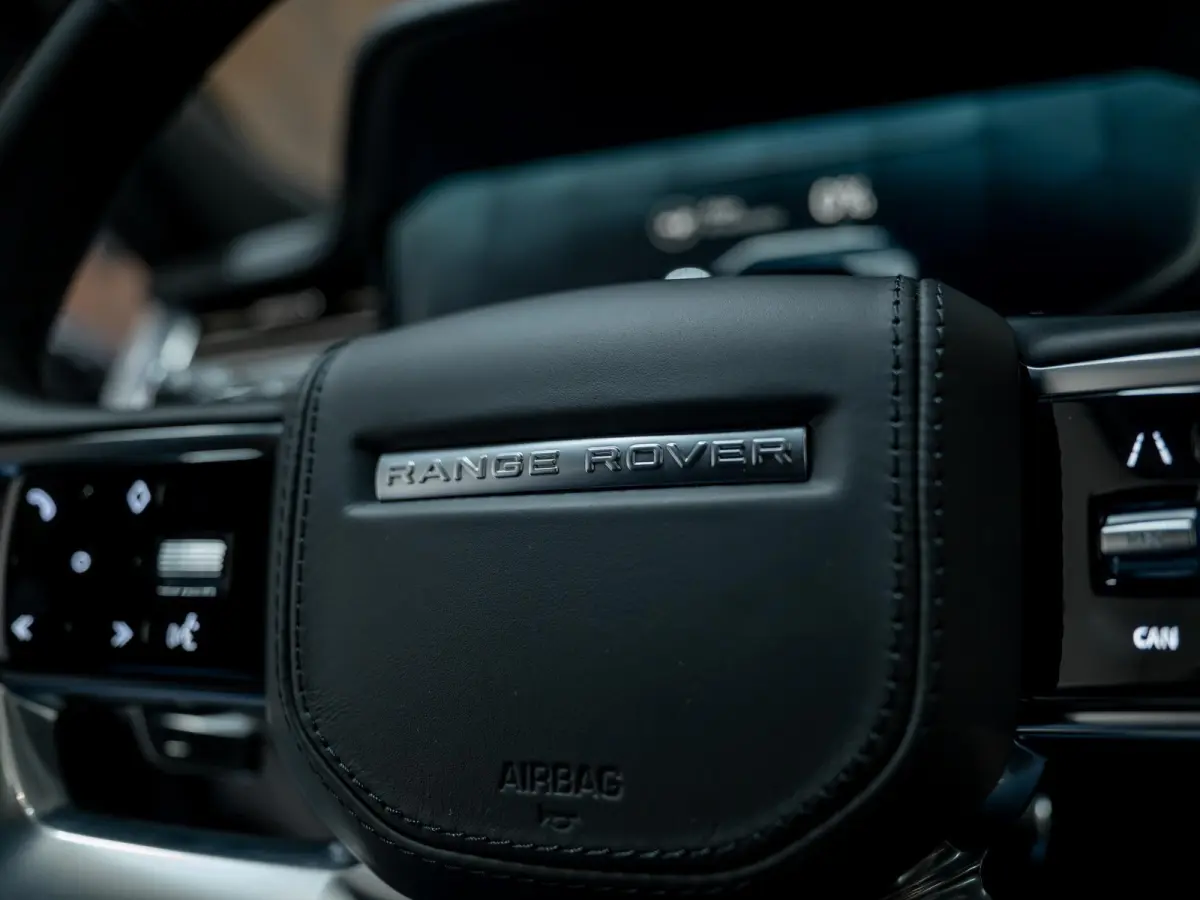 3.0 P550e Autobiography PHEV | Trekhaak | Koelbox | Massage | Signature Audio | Vierwielbest. | ACC | HUD |