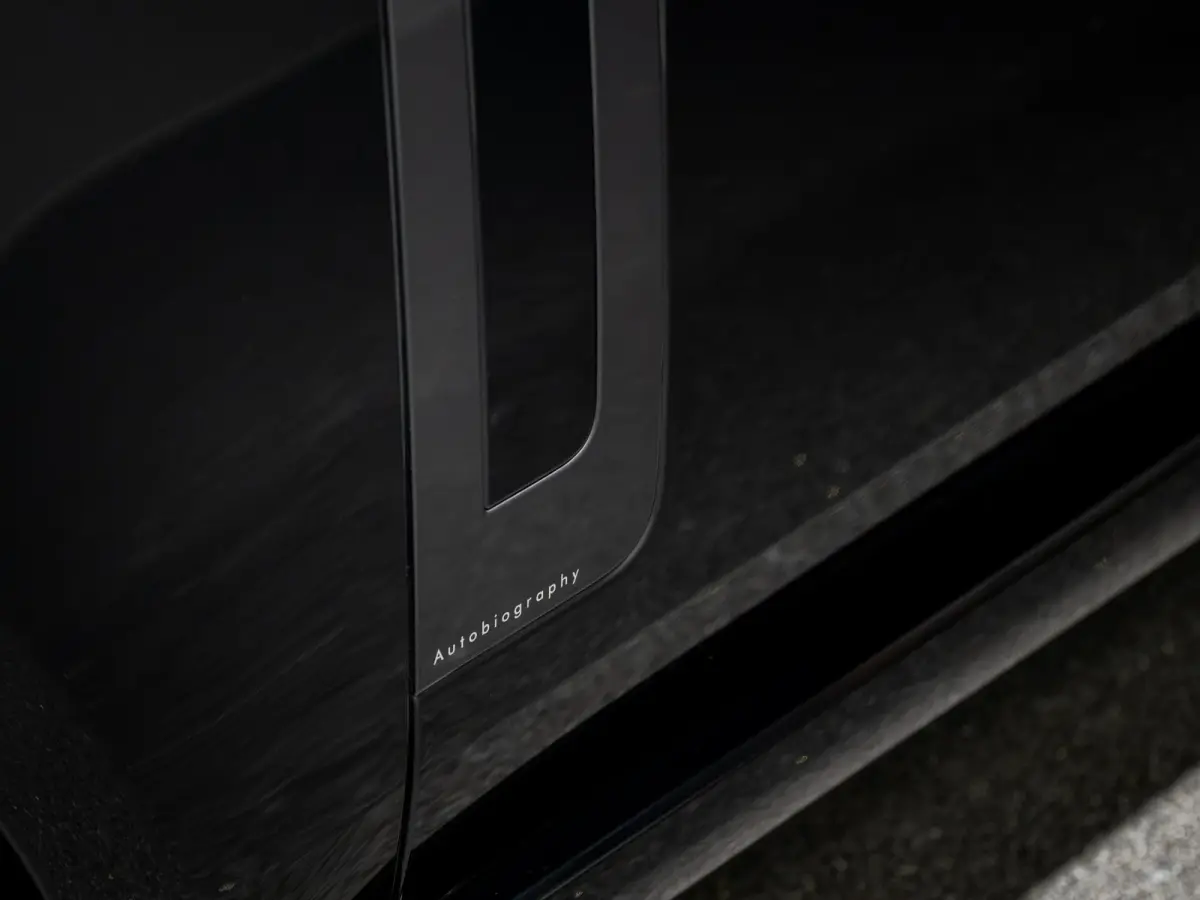 3.0 P550e Autobiography PHEV | Trekhaak | Koelbox | Massage | Signature Audio | Vierwielbest. | ACC | HUD |