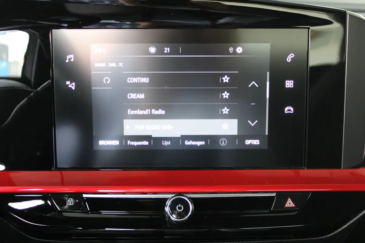 GS Line 50-kWh 11kw bl. | SOH 100% | Dodehoek-detectie | Apple carplay & Android auto | Keyless start |
