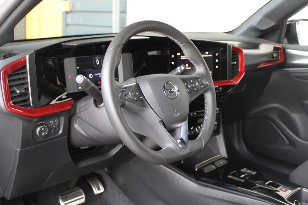 GS Line 50-kWh 11kw bl. | SOH 100% | Dodehoek-detectie | Apple carplay & Android auto | Keyless start |
