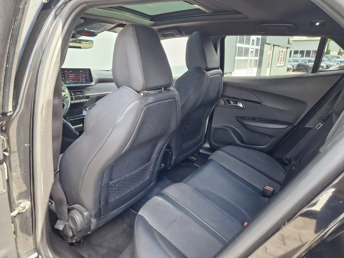 1.5 BlueHDi Aut. Gt-Line Pano/Full!