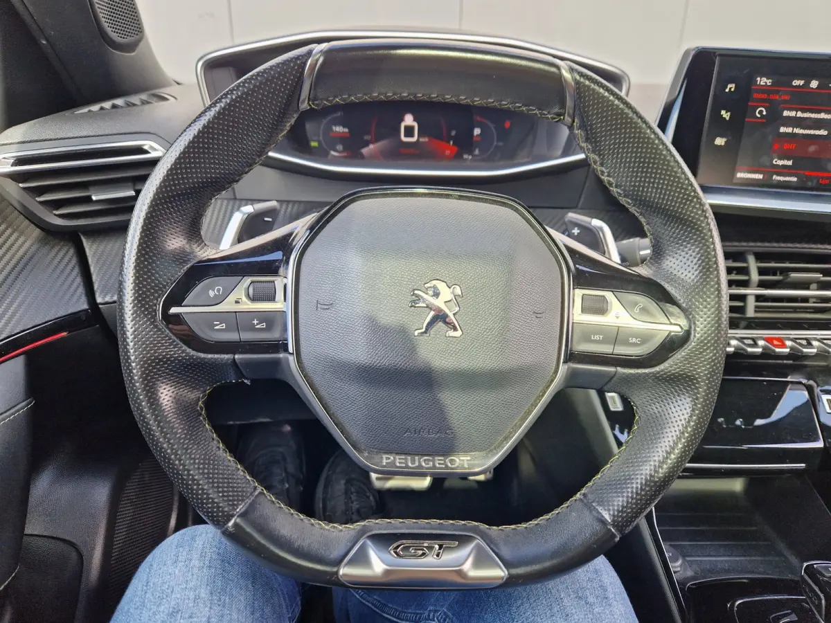 1.5 BlueHDi Aut. Gt-Line Pano/Full!
