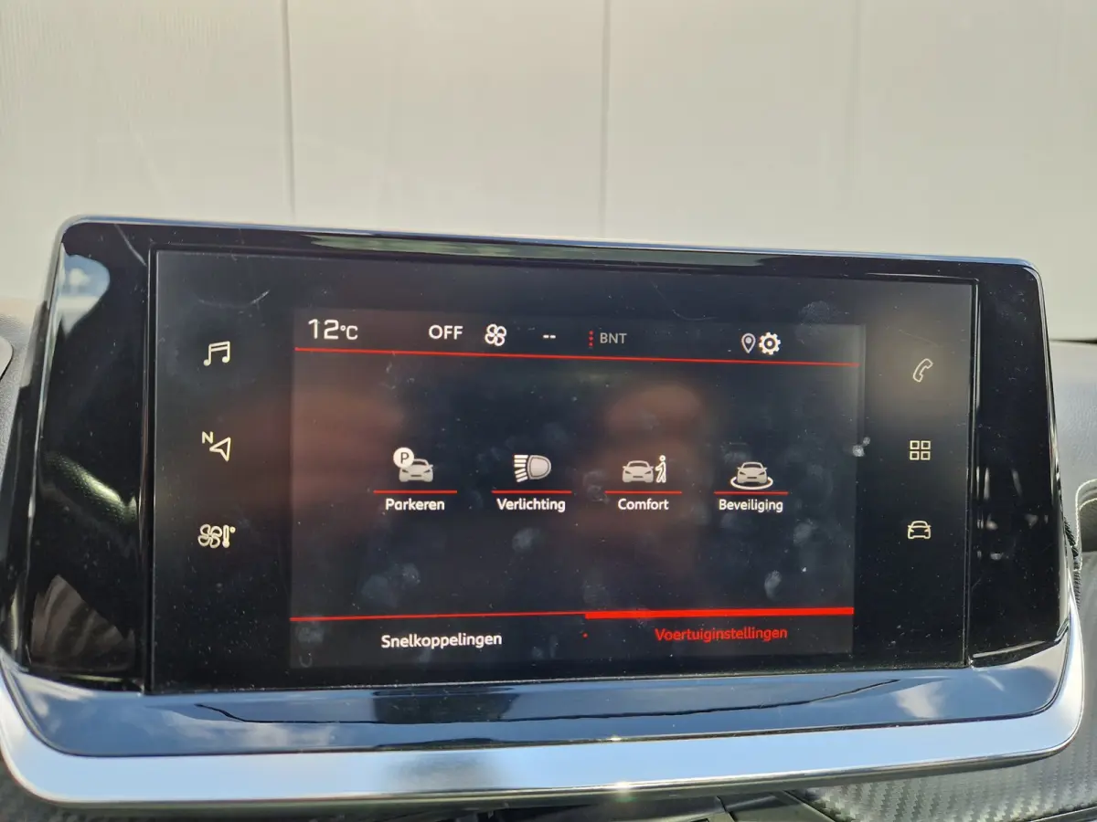 1.5 BlueHDi Aut. Gt-Line Pano/Full!