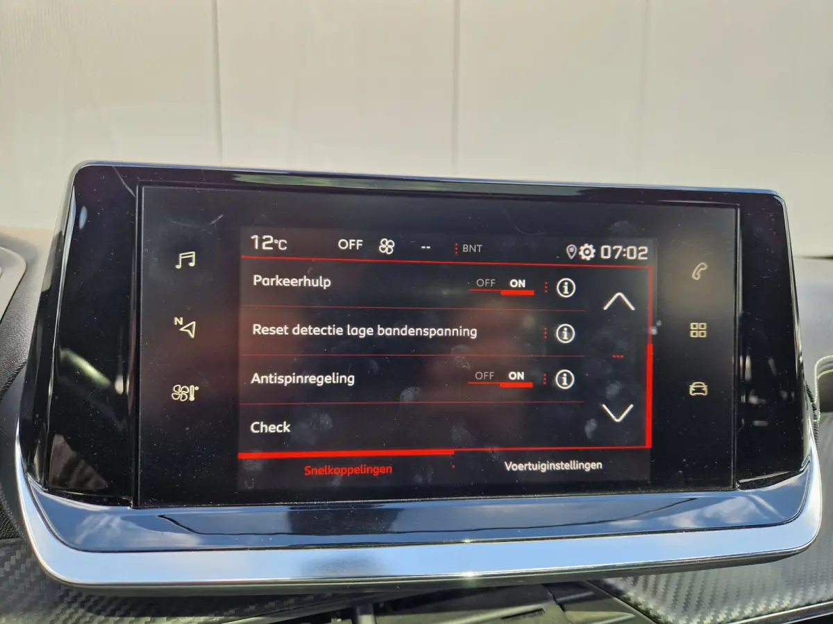 1.5 BlueHDi Aut. Gt-Line Pano/Full!