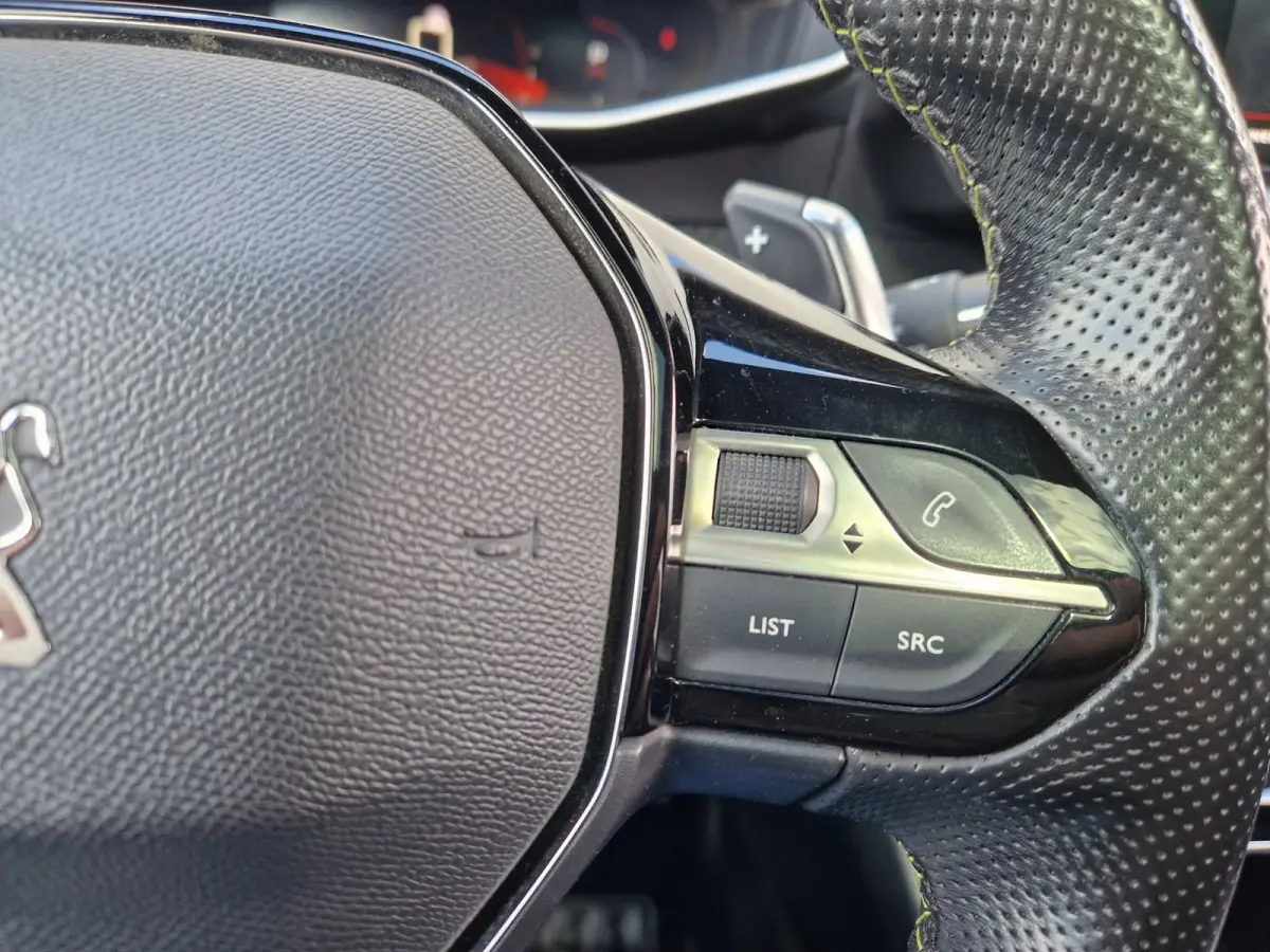 1.5 BlueHDi Aut. Gt-Line Pano/Full!