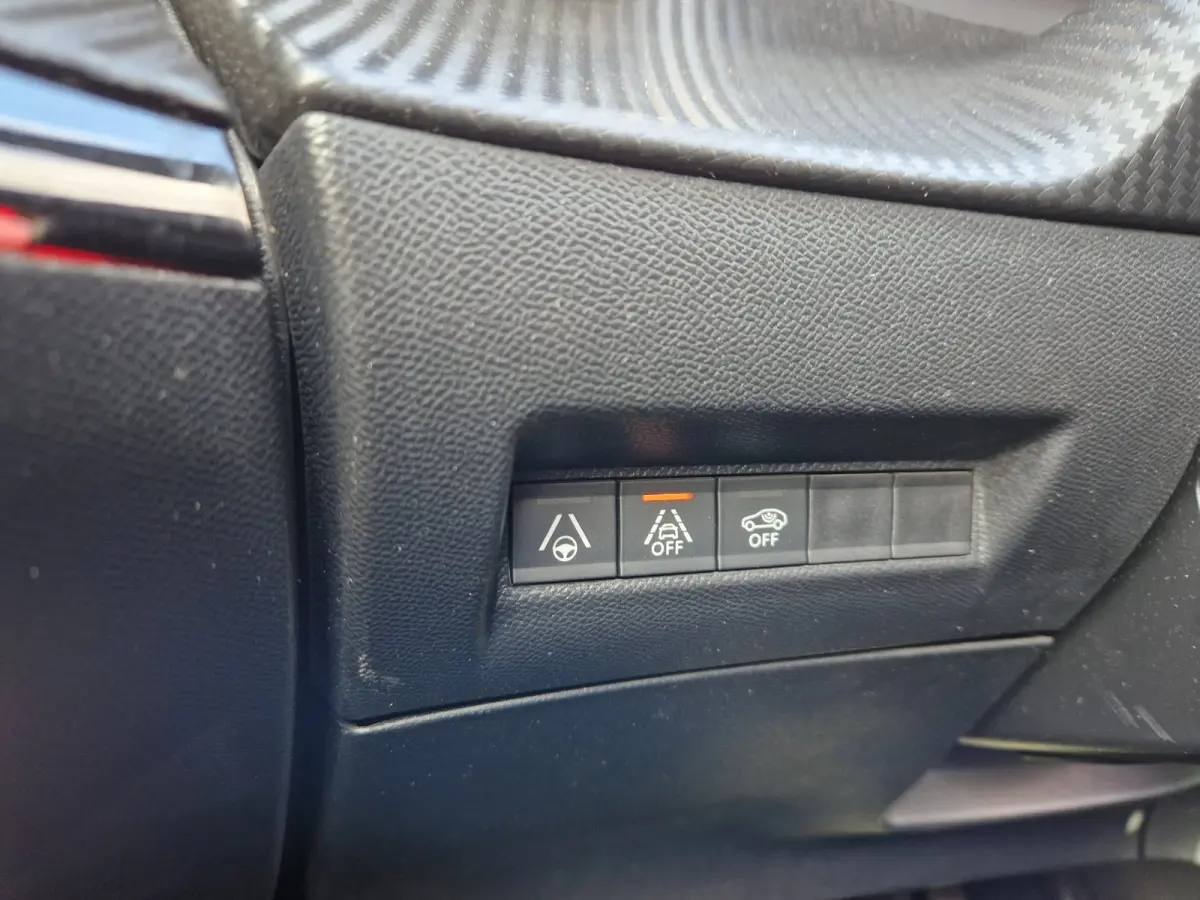1.5 BlueHDi Aut. Gt-Line Pano/Full!