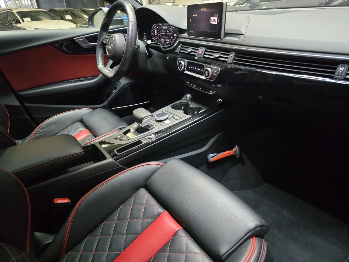 40 TFSI Sport S-line Edition Pano Leder Navi Clima LM 240 PK!