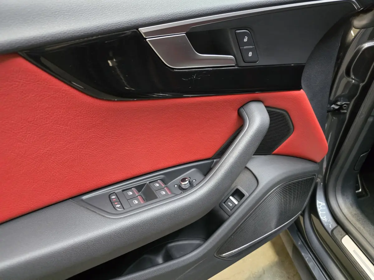 40 TFSI Sport S-line Edition Pano Leder Navi Clima LM 240 PK!