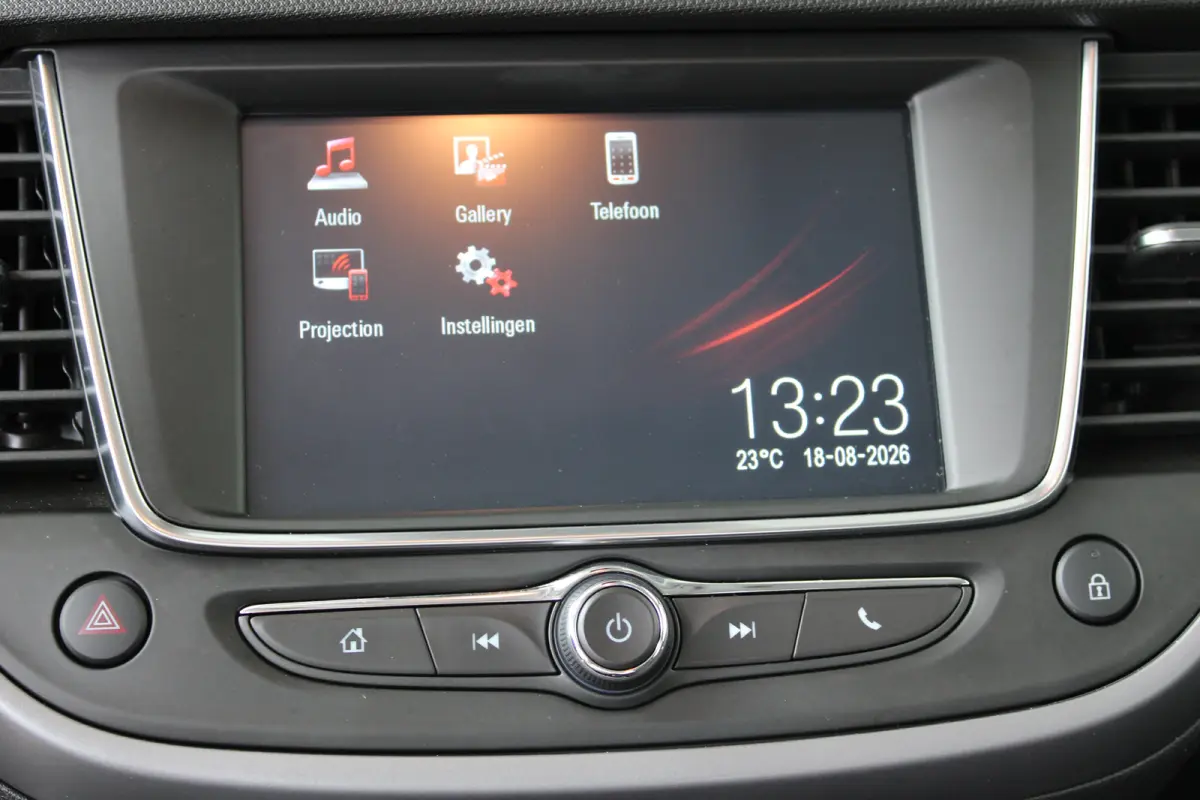 1.2 Edition | Cruise control | Android auto & Apple carplay | Airco |