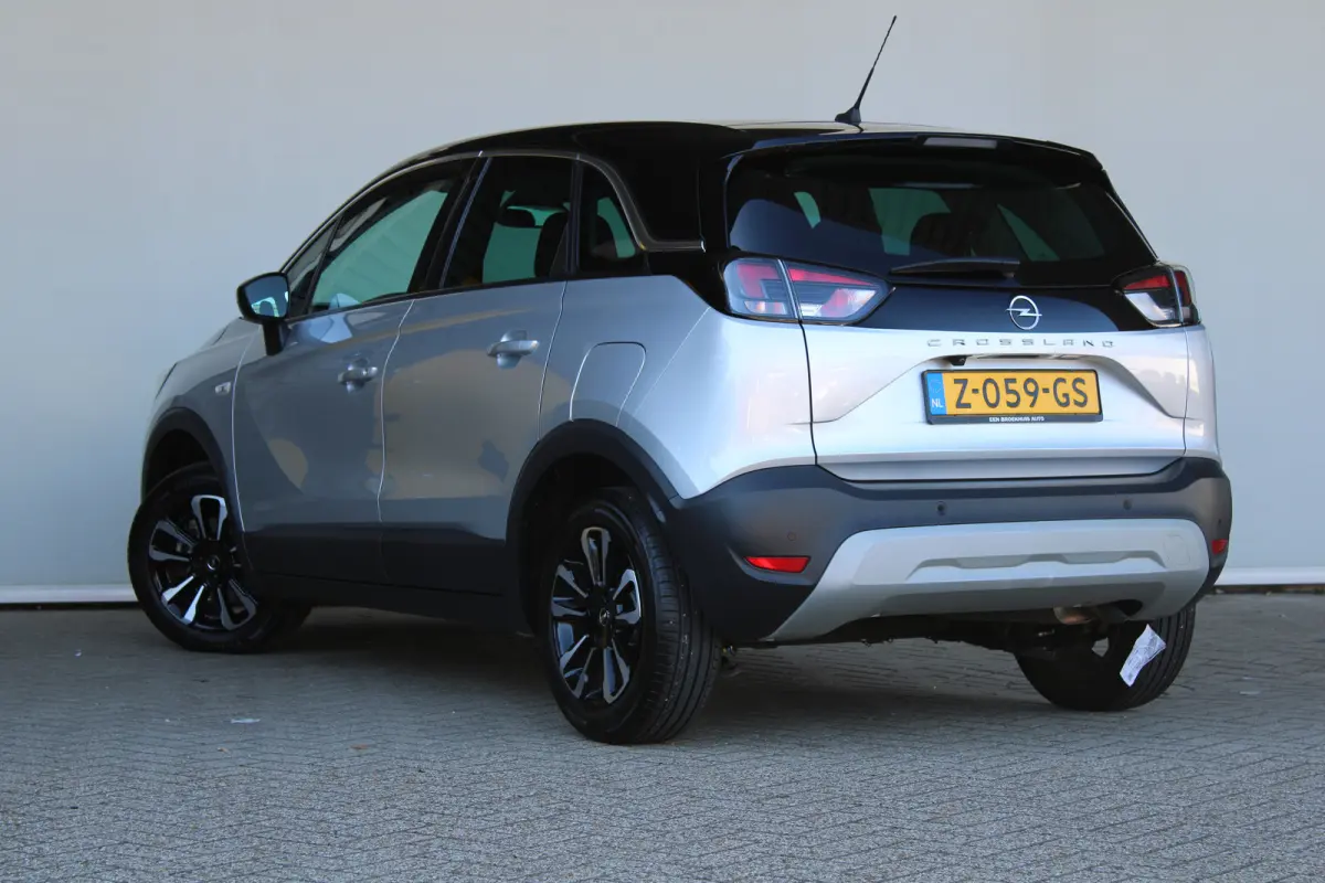 1.2 Turbo Elegance | Navigatie | Achteruitrijcamera | Cruise control | Climate control |