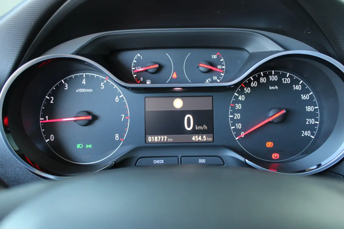 1.2 Turbo Elegance | Navigatie | Achteruitrijcamera | Cruise control | Climate control |