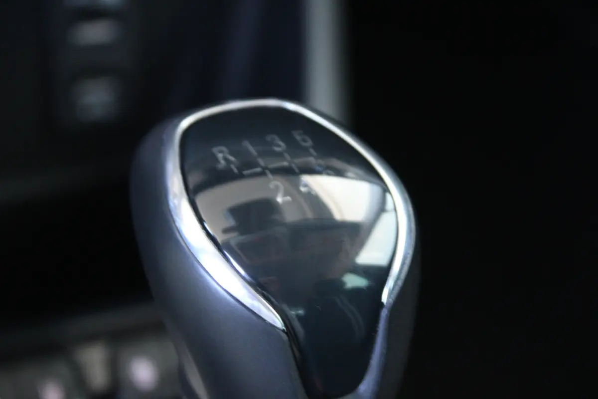 1.2 Turbo Elegance | Navigatie | Achteruitrijcamera | Cruise control | Climate control |